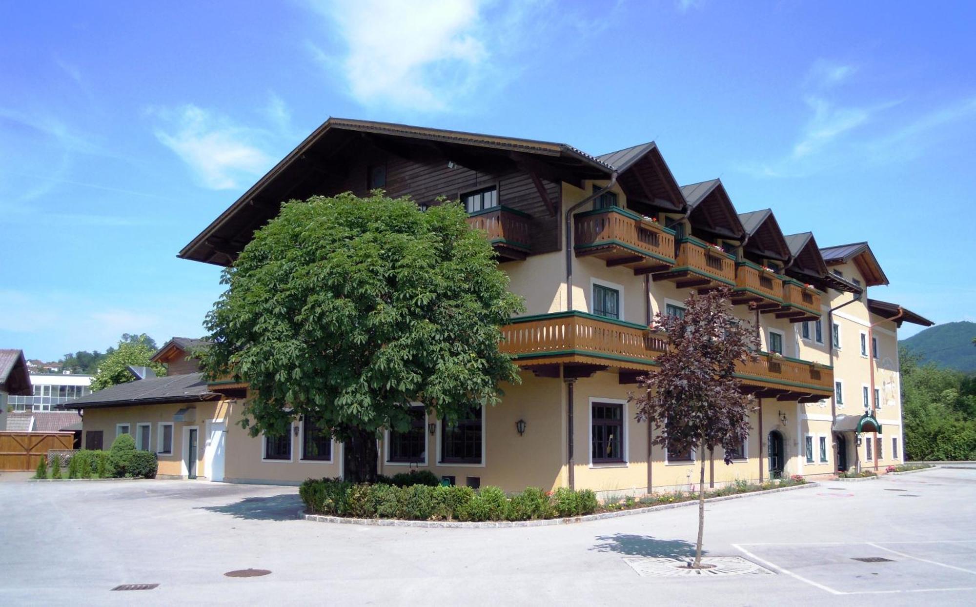 Hotel Gasthof Der Jagerwirt Bergheim Exterior foto